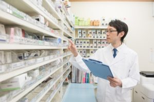 遠近両用メガネを作るのに処方箋は必要なのだろうか?